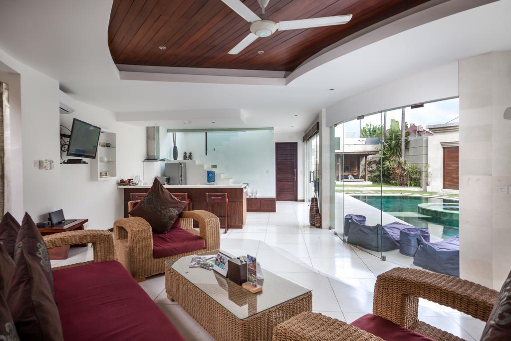 K Villas By Premier Hospitality Asia Seminyak Eksteriør bilde
